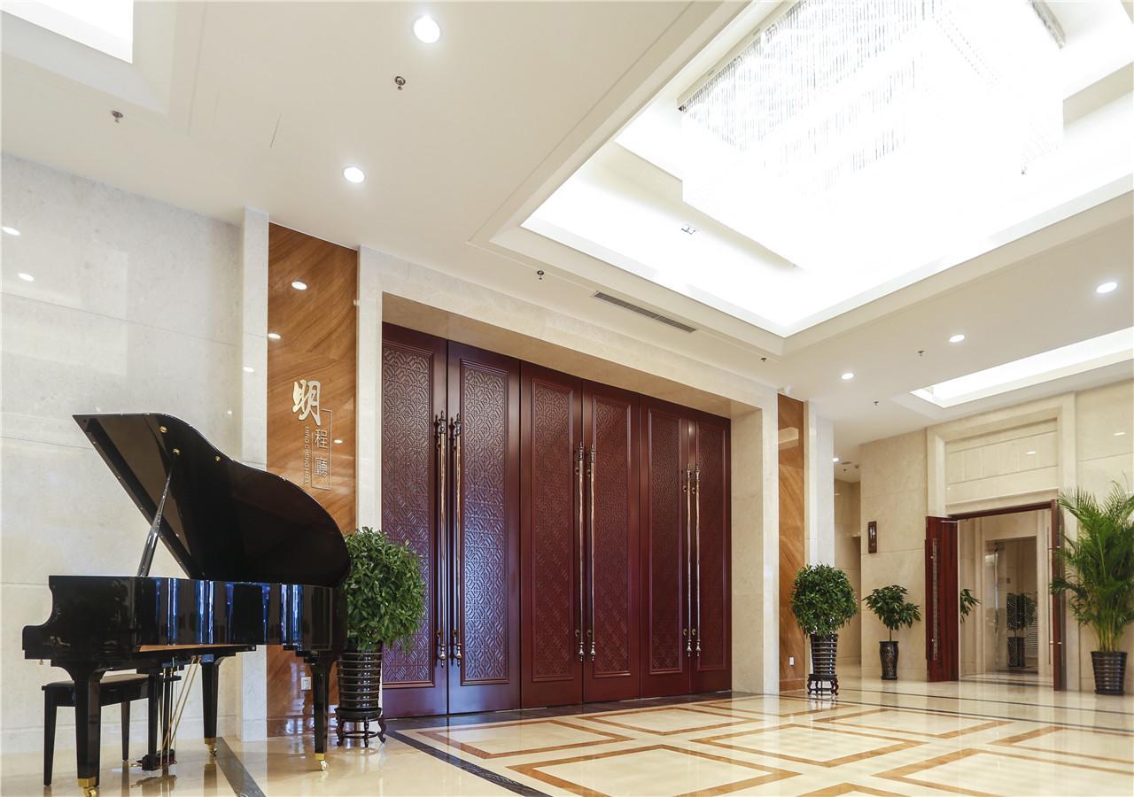 Shenyang Mingcheng Jin Jiang International Hotel Exterior foto