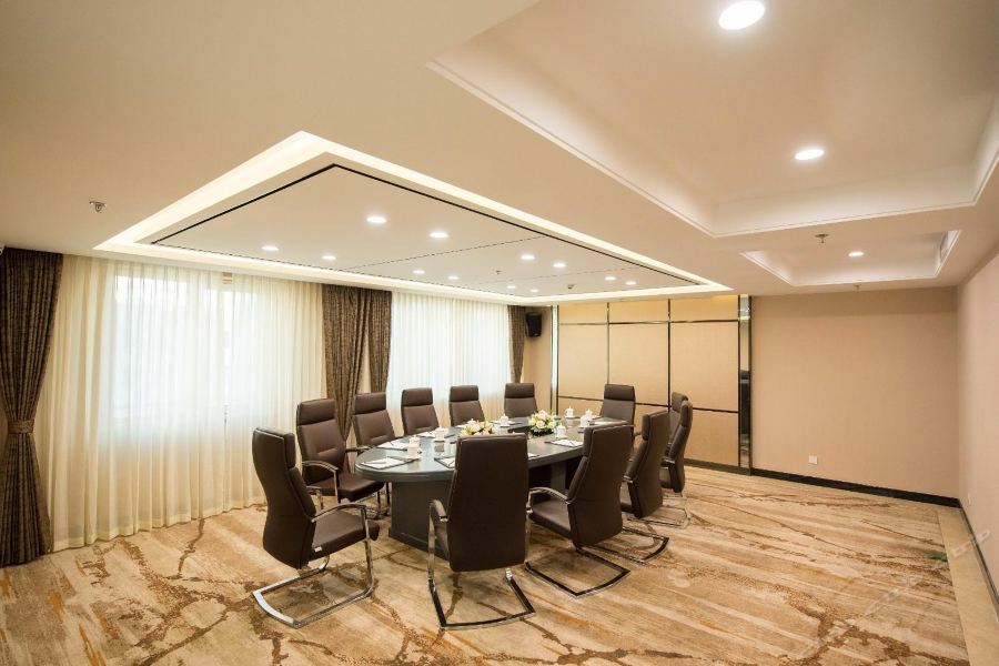 Shenyang Mingcheng Jin Jiang International Hotel Exterior foto